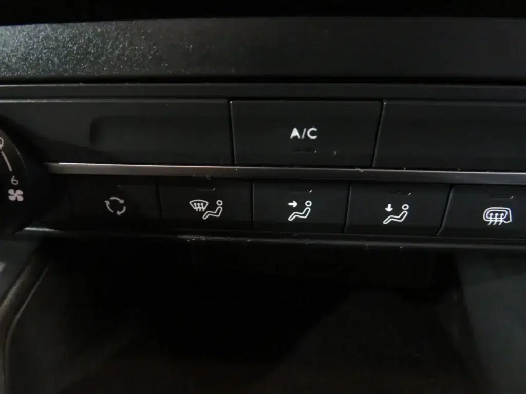 White Vauxhall Combo.