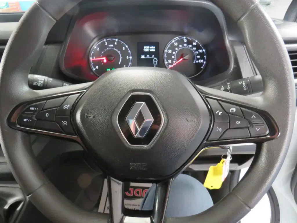 White Renault Trafic Business.