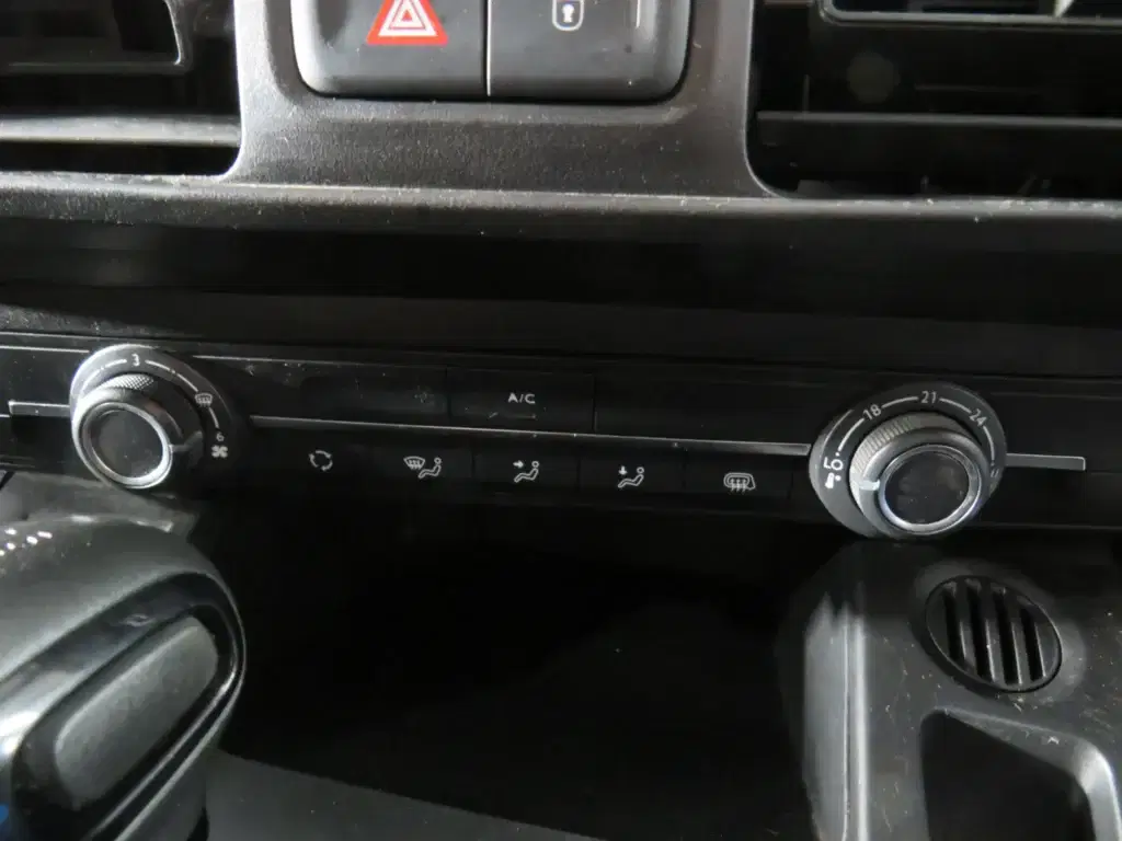 White Toyota Proace City Active.